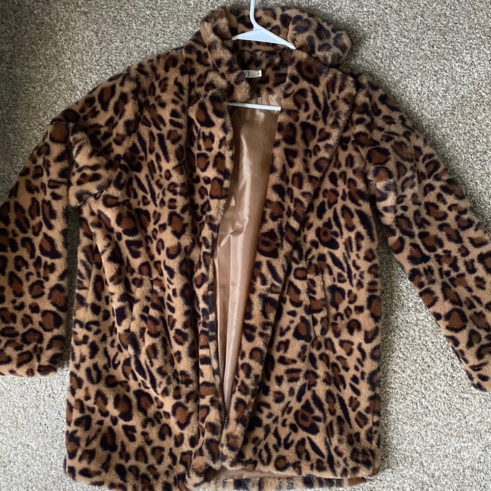 Leopard/Cheetah Faux Fur Coat